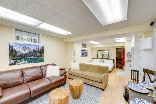 Libby Apartamento | 5 Mi to State Park Studio, Walk to Happys Inn!