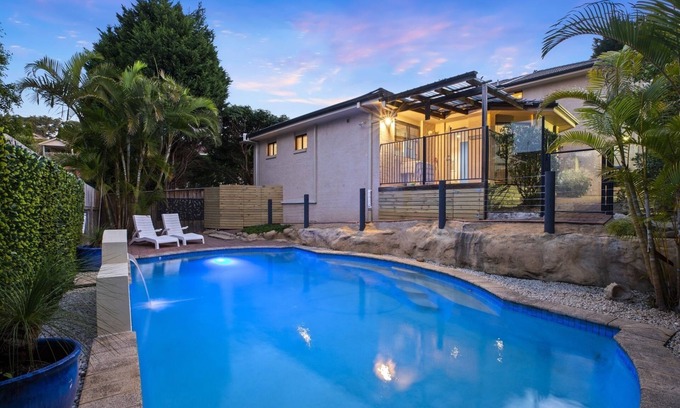 Terrigal Apartamento | 5 min drive from Terrigal Beach. Modern apartment.