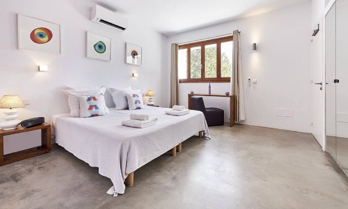 Isla de Ibiza Casa | ¡A 5 min de la playa! Casa con piscina privada para 8 personas