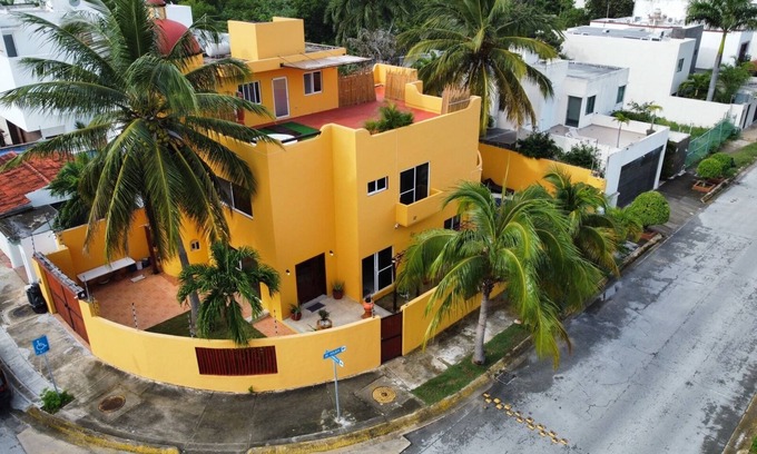Centro de Cancún Casa | 5 min hotel zone family size casa del sol