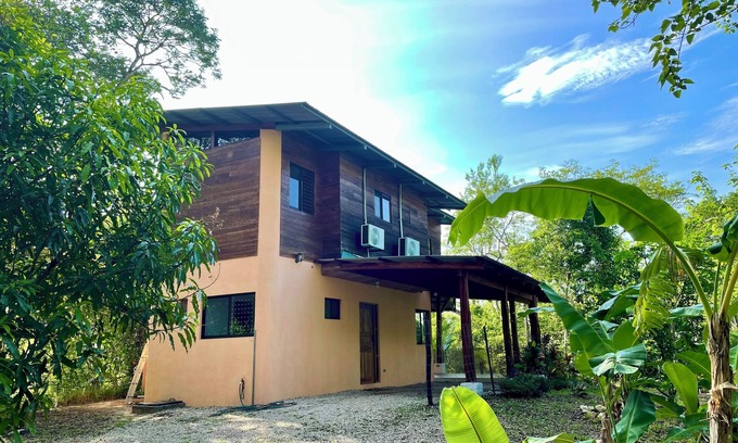 Playa Avellanas Casa | 5 min to the beach! Pure nature and safe - House in Guanacaste