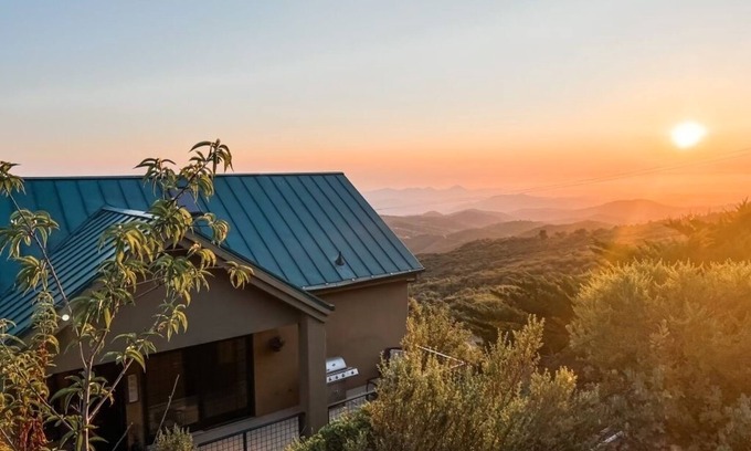 Julian Casa | 5 Min to Lake Cuyamaca-Julian-The Hidden Lakehouse with Stunning Views