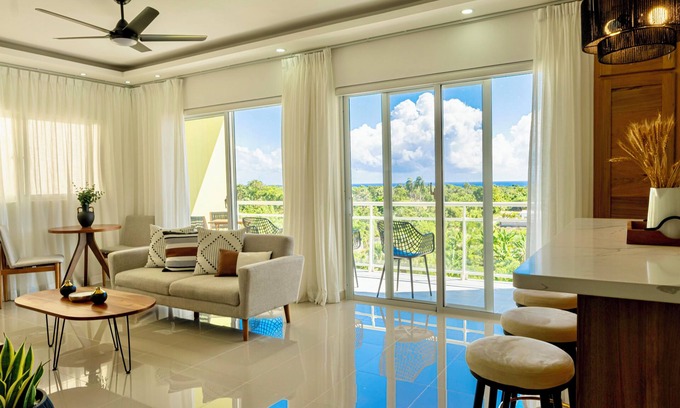 Cabrera Apartamento | 5 min to the beach! Pristine ocean view apartment - Gated community with parking