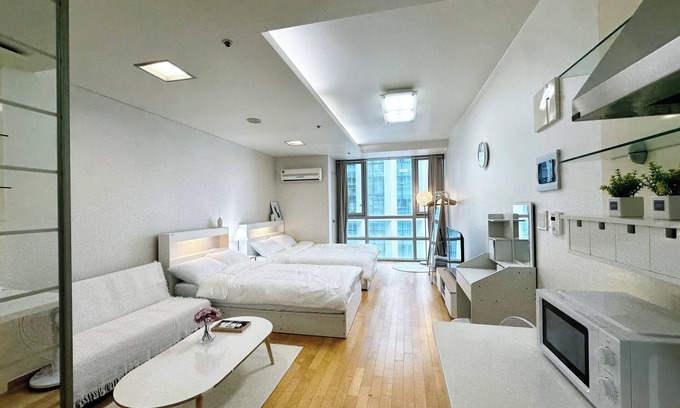 Yeoksam Apartamento | 5-Min Walk from Gangnam Station! Prime Location, Perfect Comfort