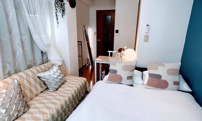 Ebisu Apartamento | 5 min walk to Hiroo, 10 min to Ebisu, 15 min by train to Shibuya and Ginza.