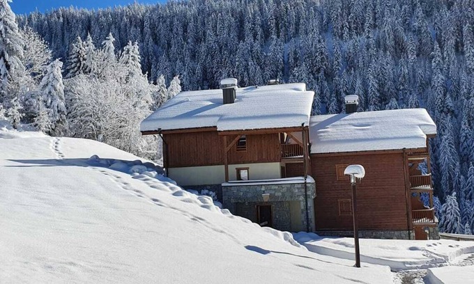 Cohennoz Apartamento | 5 min. walk to Les Saisies cable car, apartment. Cosy one-bedroom apartment at the Cernix