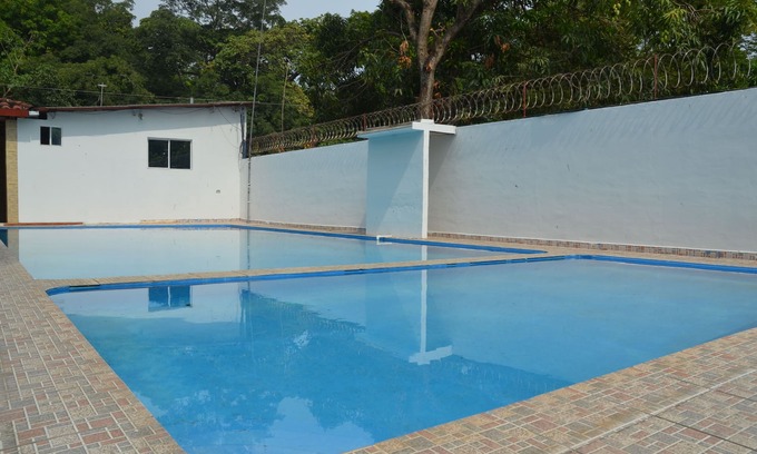 Playa San Diego Apartamento | 5-minute walk to wonderful Surf City, great sun, great surf, great fun.