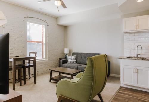Chatham-Arch Apartamento | 5 modern apts near nightlife & attractions