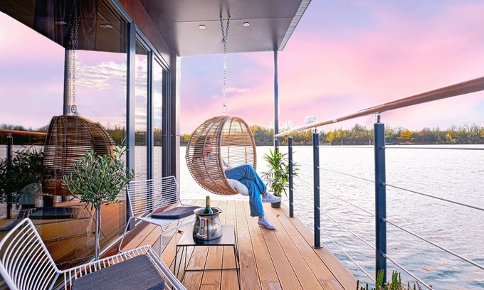 Sandrancourt Alquiler De Eote | 5*: Nid d'amour sur l'eau avec Jacuzzi (40' Paris)