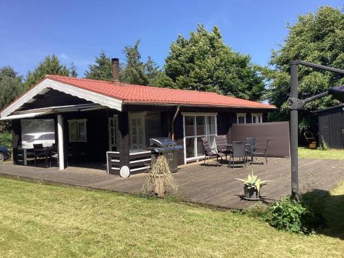 Næsby Strand Casa | 5 person holiday home in Nakskov