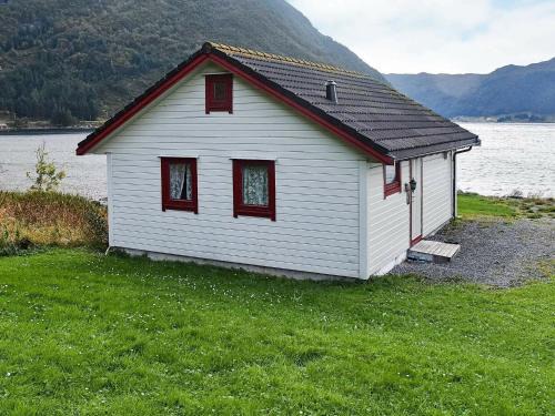 Silda Casa | 5 person holiday home in Selje-By Traum