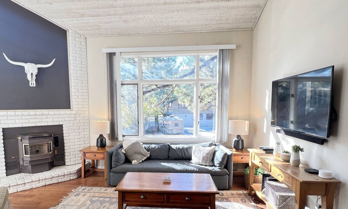 Mammoth Lakes Casa | [5 estrellas] Brillante, espacioso y convenientemente ubicado
