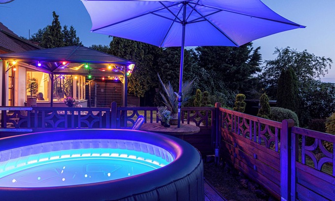 Krakow am See Casa | 5-Star Holiday Home with Sauna & Whirlpool. Perfect for the Whole Family.