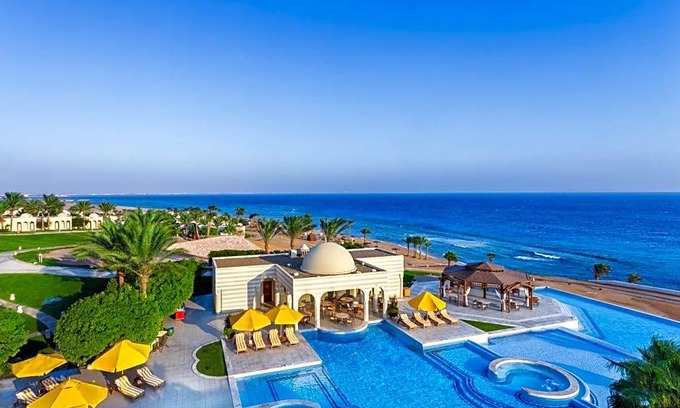 Village Road Hotel | Hotel de 5 estrellas ∙ The Oberoi Beach Resort, Sahl Hasheesh