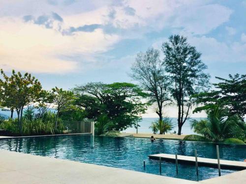 Batu Ferringhi Apartamento | 5 Stars Seafront Suite By The Sea 日落无敌全海景 5星 酒店等级