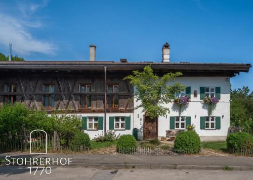 Riederau Apartamento | 5 Sterne Ferienhaus Gut Stohrerhof am Ammersee in Bayern bis 11 Personen