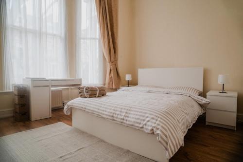 Westbourne Apartamento | 5 Stops from Everywhere - Balcony Flat near Paddington