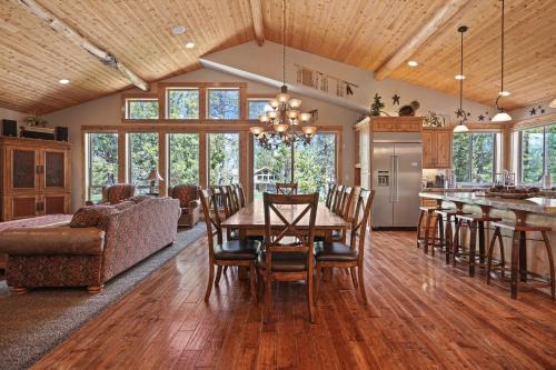 Sunriver Casa | 5 Vine Maple home