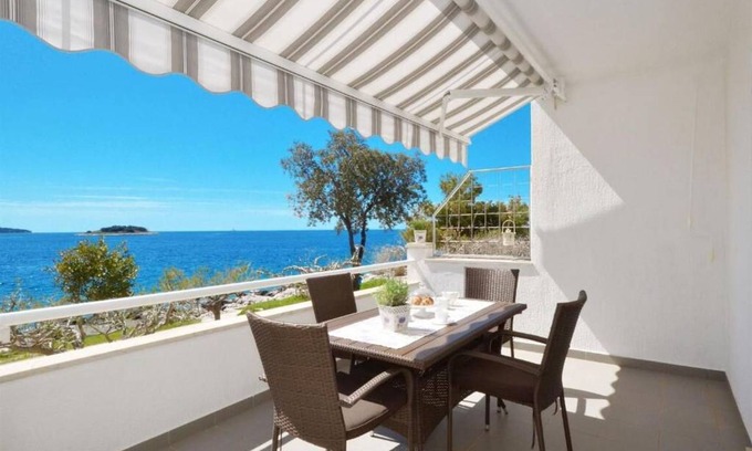 Rogoznica Apartamento | 50 m² Apartamento ∙ 1 habitación ∙ 4 huéspedes