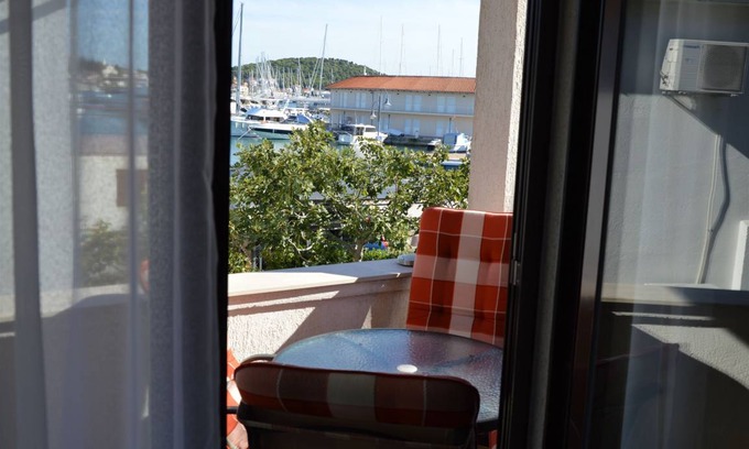 Rogoznica Apartamento | 50 m² Apartamento ∙ 1 habitación ∙ 4 huéspedes