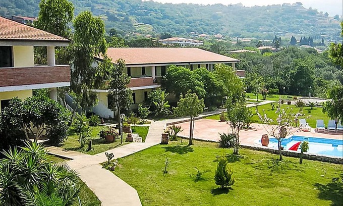 Ricadi Apartamento | 50 m² Apartamento ∙ 2 habitaciones ∙ 6 huéspedes