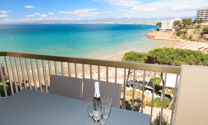 Centro de Salou Apartamento | 50 m² Apartamento ∙ 2 habitaciones ∙ 6 huéspedes