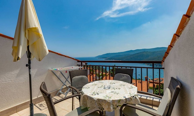 Rabac Apartamento | 50 m² Apartamento ∙ 2 habitaciones ∙ 5 huéspedes