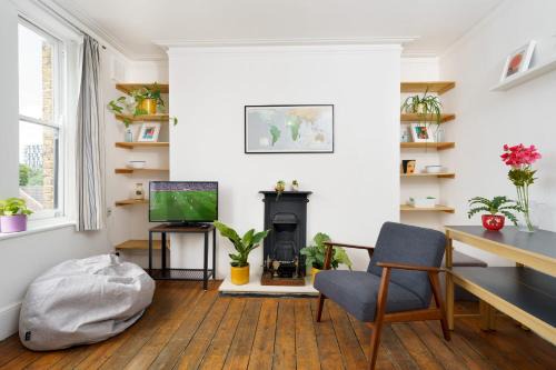 Hackney Central Apartamento | 50 meters to the metro