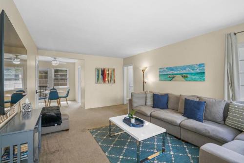 Pacific Beach Apartamento | 500 ft to Ocean Relaxing stay Parking WiFi 840