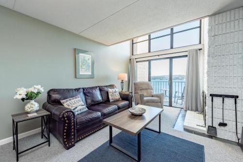 Thayerville Casa | 502F Three Bedroom Two Bath