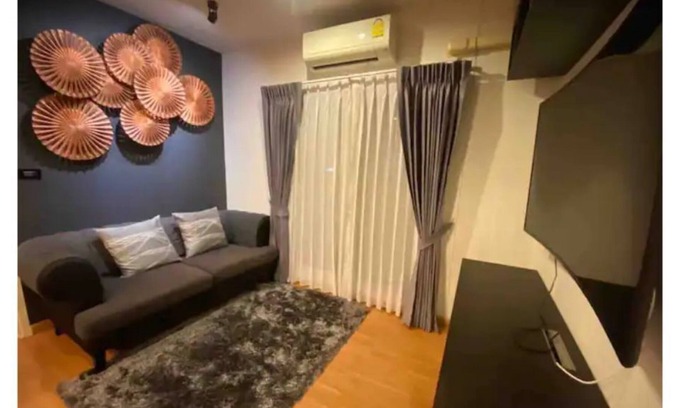 Wong Sawang Apartamento | 50m MRT, Big C, 2BR Condo in Bangkok, with Sauna, infinite Pool & Gym