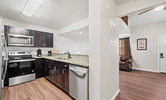 Biltmore Beach Casa | 5218 Beach Dr A