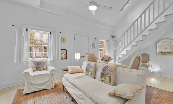 Beach Institute Cabaña | 535 E. Gordon St.: 1 BR, 2 BA Cottage in Savannah, Sleeps 4