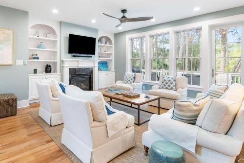 West Beach Casa | 548 Oyster Rake Drive by Akers Ellis Rentals