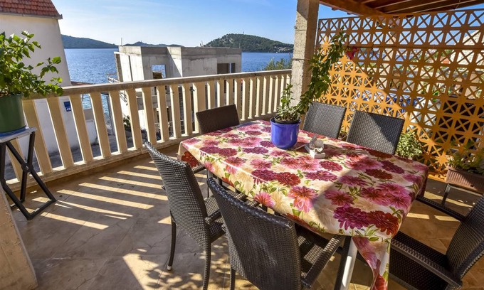Rogoznica Apartamento | 55 m² Apartamento ∙ 2 habitaciones ∙ 5 huéspedes