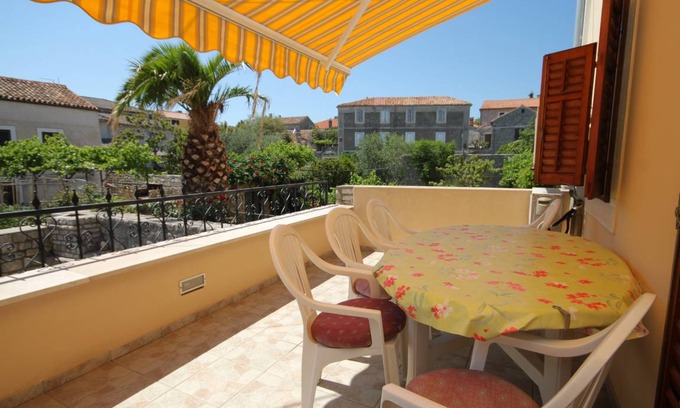Osor Apartamento | 56 m² Apartamento ∙ 2 habitaciones ∙ 5 huéspedes