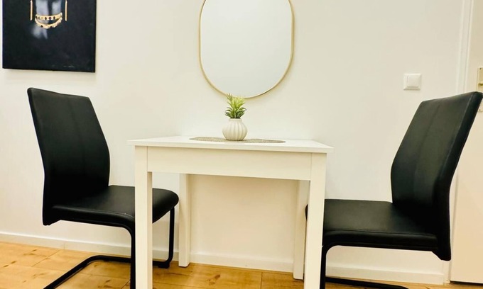 Liesing Apartamento | 5BR Apartment Near Kaufpark Alterlaa