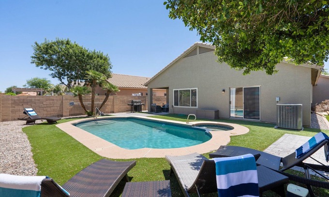 Avondale Casa | 5BR Family Friendly | Heated Pool + Game Room