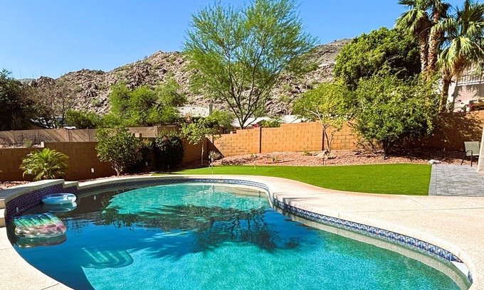 Foothills Casa | 5BR, Heated Pool, 4 KING Beds, Mtn Views, Game Room, Golf, Self Check In, BBQ