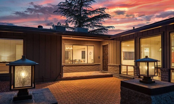 West Sedona Casa | 5BR/Heated Pool/Hot Tub/Fire Pit/View/Yoga/Pets OK
