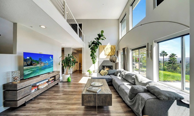 Canoga Park Casa | 5BR Home with Tranquil Hilltop View + Hot tub, Centrally Located to LA