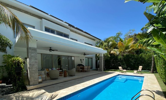 Punta Cana Village Villa | Modern 5BR Villa, Private Pool and Daily Housekeeping included!