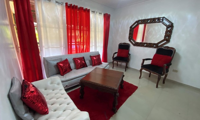 Guaricano Apartamento | 5DR Acogedor apartamento de 3 habitaciones en Santo Domingo