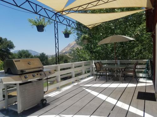 Squaw Valley Casa | 5EZ Ranch Barn-Get away from it all, easy access