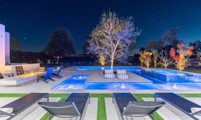 La Tierra Estates Casa | $5M Lux Estate|5BR w/En-Suites|Pickleball|Pool|Spa