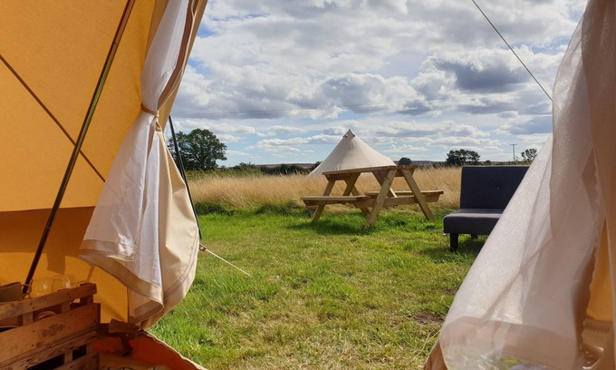 Saltburn-by-the-Sea Cabina | 5m xl bell tent with log burner, near Whitby