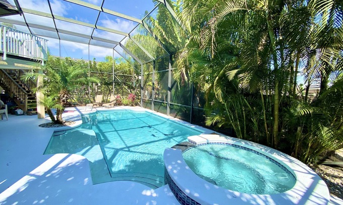 Ocean Woods Casa | Enorme casa de playa con piscina climatizada y jacuzzi. A pie de la playa! Duerme hasta 16!
