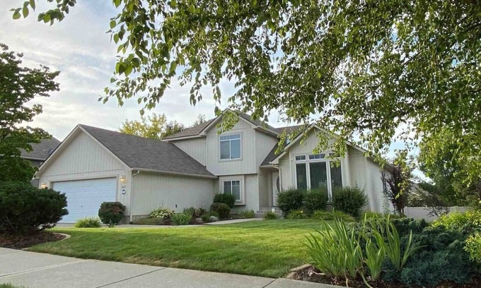 Greenacres Casa | «6 bdrms+Sleeps 12»«Golf Biking Silverwood CDA»