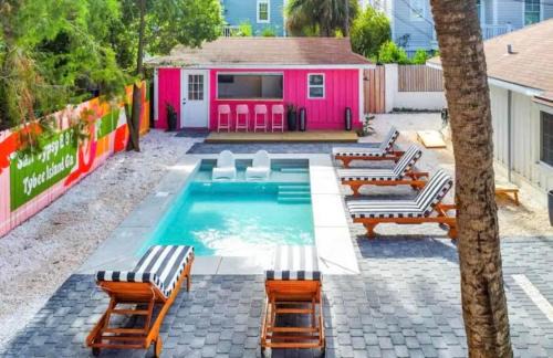 Savannah Beach Apartamento | 6 Bed 4 Ba Resort Style Home w Heated Pool
