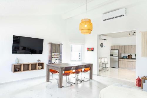 Dorado Pueblo Casa | 6 Bed 4 Bath Family Houses A8 w 2 Private Pools Dorado del Mar